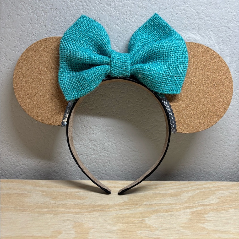 Disney handmade Minnie ears headband with burlap teal bow cork board for pins